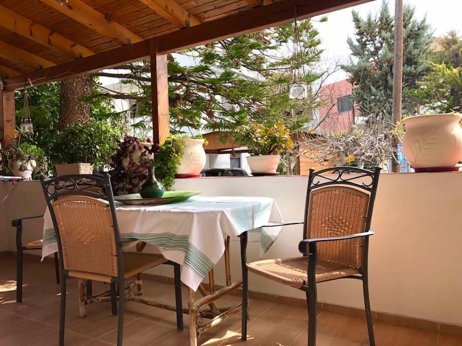 Afroditi'S Guest House Heraklion  Bagian luar foto